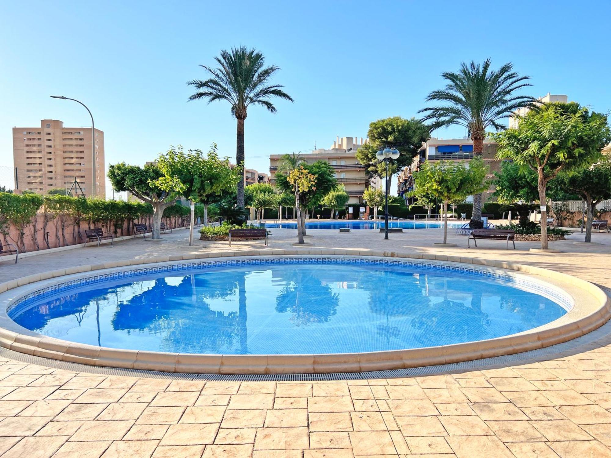 Appartement Coqueto Con Piscina, Nuevo A 50M Del Mar, Parking Gratis à El Campello Extérieur photo